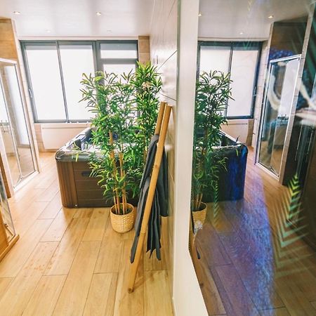 Spa Appartement O Temps Suspendu Reims Centre Sauna Et Jacuzzi Exterior foto